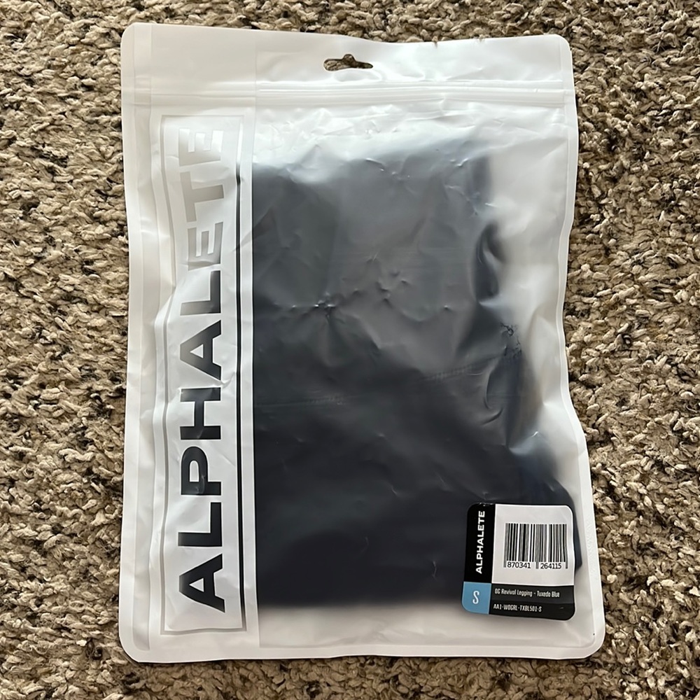 New in packaging Alphalete OG Rwvival Leggings